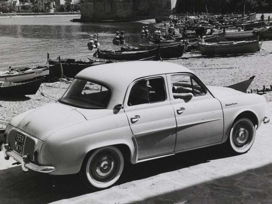  Renault Dauphine 1956 года  (фото 19 из 26)